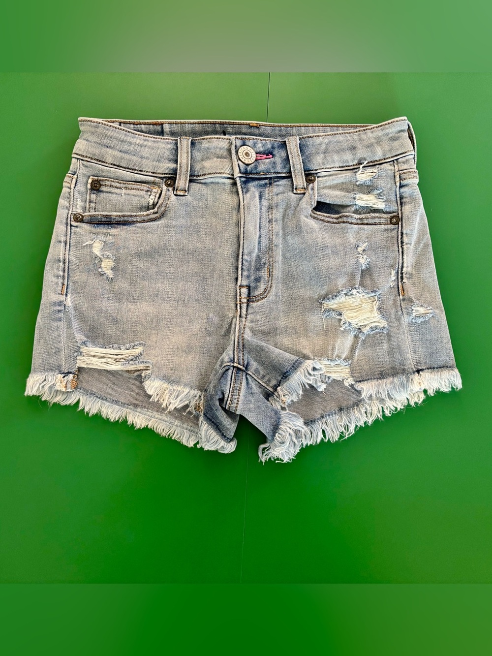 American Eagle Outfitters Size 2 Distressed Denim Shorts-rainbow back pockets
